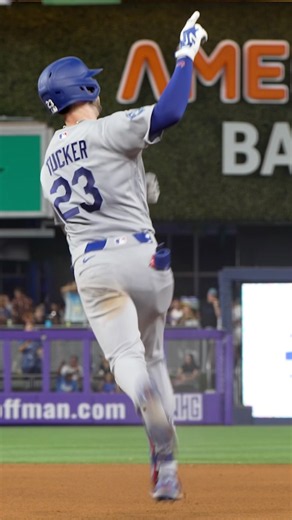 KING TUCK GRAND SLAM. #dodgers #sports #losangeles