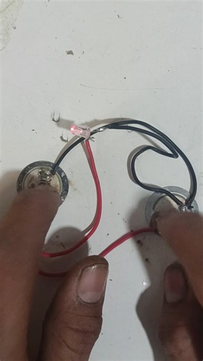 Piezoelectric Sensor Working #shorts #ytshorts #tech #experiment