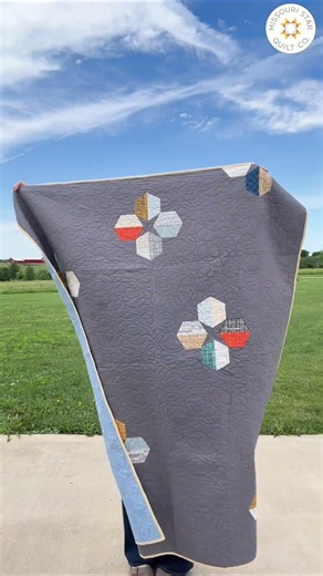 Hexy Gems Quilt Pattern | Missouri Star Quilt Tutorial