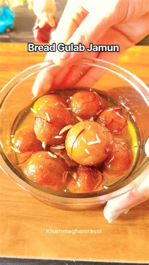 Viral Bread Gulab Jamun Recipe 🤤😊 #gulabjamum #shorts #trending #dessert #shortsfeed #explorepage