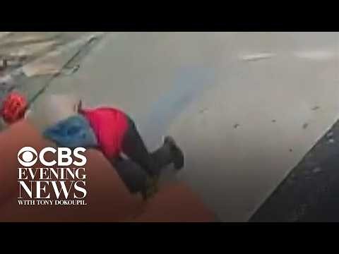 Kidnapping attempt caught on camera, teen girl puts up fight