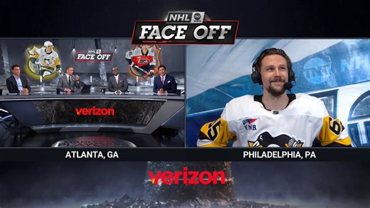 EK65, aka Mr. TNT, aka Erik Karlsson talking a little Swedish cheffing with Hank and the boys before Game 6 ⬇️