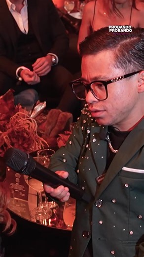 Amarillo para el dinero, rojo para el amor en ProbandoProbando