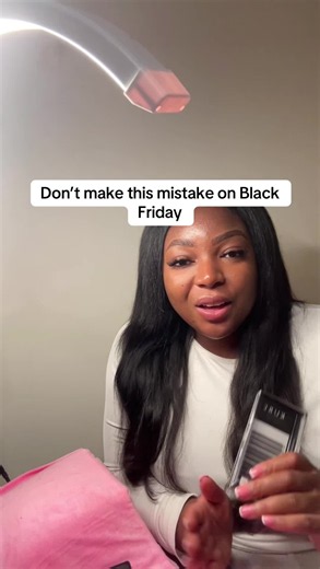Your Black Friday sale needs to be appealing to your clients / students / customers but it also needs to make sense for you (there’s no point in doing a sale just to make a loss) Link in bio to grab ‘boss your black Friday’ to learn how to create an offer that makes sense for you, what to post to build excitement and how to launch your Black Friday sale step by step #lashtech #blackfriday #lashtechtips