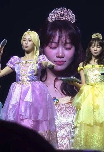 #lesserafim #르세라핌 #boompala #pureflow_in_orlando_worldtour #idolvisions