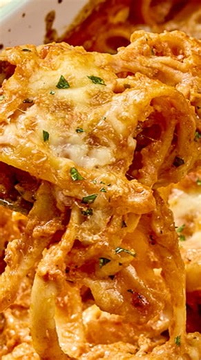 Alfredo marinara pasta bake recipe