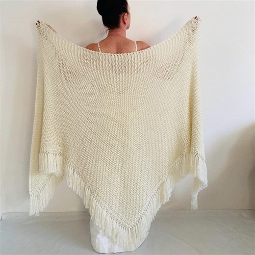 Cream Alpaca Bridal Shawl Fringe, Large Wedding Ivory Wool Wrap, Evening Bridesmaid Gift - Etsy
