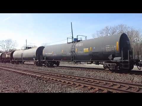 (4-8-2026) CSX westbound mixed freight train in Marion Ohio.