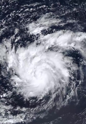 New Super Typhoon In-Fa: Category 5 Threat to Mariana Islands