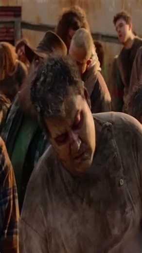 Aliens Arrived… Then Humans, Vampires & Zombies Started a WAR 😱