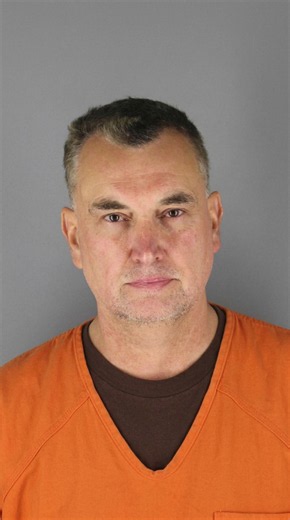 He Posed as a Cop and Assassinated a Minnesota Lawmaker!