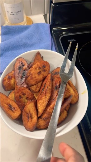 Fried Plantain with Baked Tilapia Fish #food #youtubeshorts
