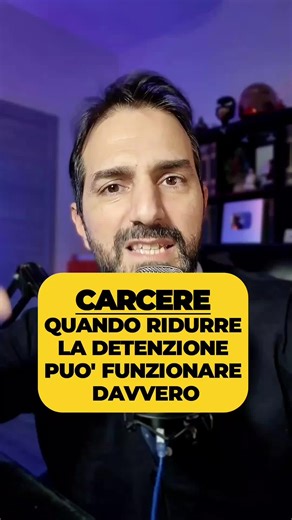 ​Mentre l'Italia affoga nel sovraffollamento carcerario e promette colate di cemento per nuove celle, c'è chi ha avuto il problema opposto. I Paesi Bassi, dal 2009 a oggi, hanno chiuso oltre 20 istituti penitenziari per mancanza di detenuti. ​Non è magia, è statistica. Mentre noi cerchiamo di