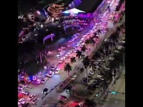 MIAMI MALL ALIEN INVASION JANUARY 2ND, 2024?!?! BAYSIDE MALL MIAMI FL