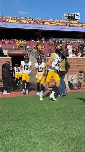 Iowa at Minnesota: Hawkeyes take the field