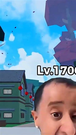 Bloxfruits little noob tries stealing fruits from pro #roblox #bloxfruits #trending