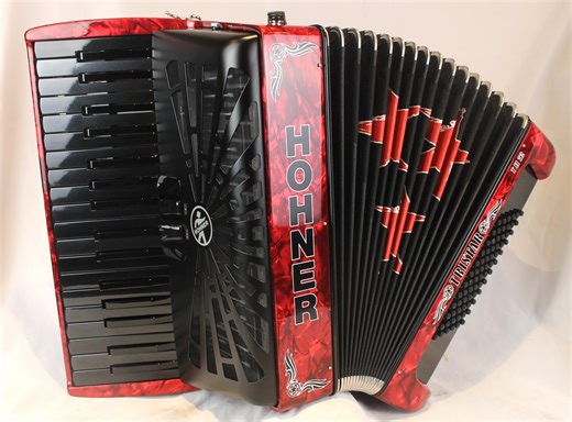8112 - Red Hohner Tri-Star II Piano Accordion MM 34 72
