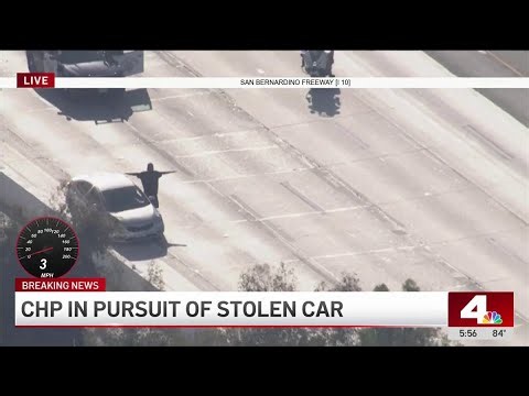 Pursuit suspect loses a tire after driving recklessly on SoCal freeway