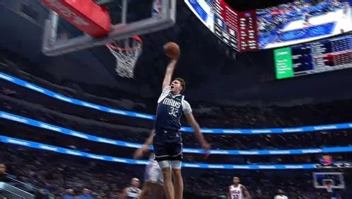 《TOP时刻》2日NBA最佳扣篮 弗拉格反击快攻接球上演滑翔劈扣