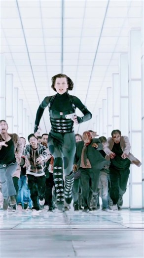 Nobody fights zombies like Milla Jovovich in Resident Evil: Retribution #residentevil #millajovovich