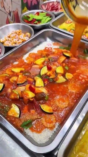 Lazy Person's Braised Rice: A unique fast food project that can prepare 100-400 servings at a time.