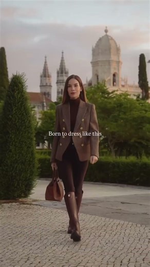 Elegant dresses, tailored blazers and classic shirts are my timeless wardrobe essentials 🤍 #fashion