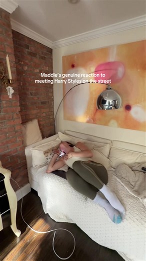 Maddie meets Harry Styles on the street — missed by two minutes
