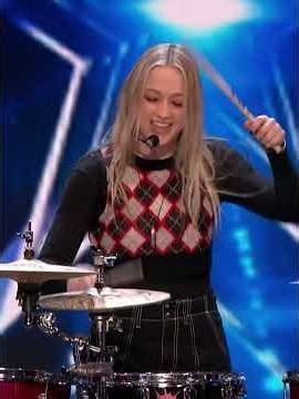 Who Needs a Band?! 🎤🎸🥁 #agt #musician