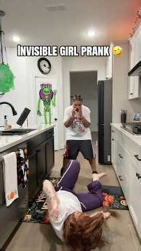 She got beat up🤣