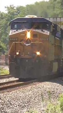 CSX I196 Intermodal Double Stack Train from Lodi, Ohio 7/4/2025 #shorts #csx #train #railroad #csxt