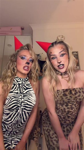 Halloween Party Animal Costumes: Zebra, Leopard & Scarecrow Ideas