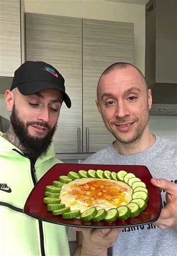 This Is Officially My Favorite Way to Make Hummus!