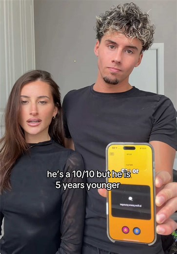 Engaging Couples Challenges for Fun Splash Party Games