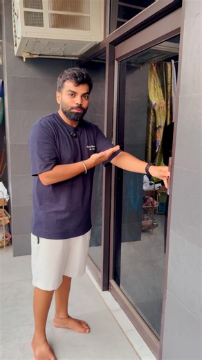 Gate maat kholna usme crocodile hai #youtubeshorts #shorts #gauravaroravlogs