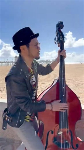 @rancid “Fall Back Down” by @The_Whops | Acoustic #FolkPunk Busking in California 🇺🇸