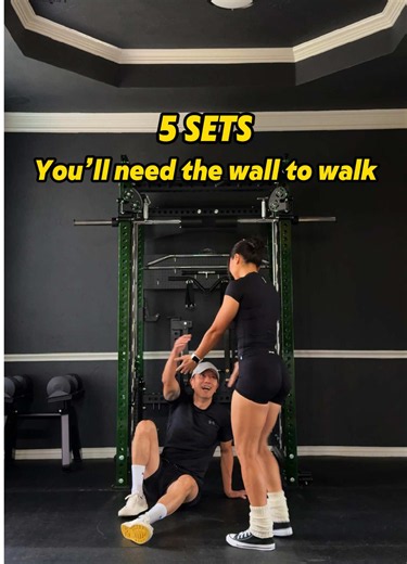 Full Body Workout. Just press play and move with us @Be Simple - quick, sweaty, and perfect for burning fat while sculpting full body #homeworkout #workoutathome #gluteworkout #legday #lowerbodyworkout