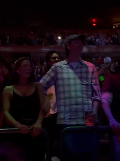 Hudson Williams at Harry Styles’ concert at Madison Square Garden in NYC last night (via discomiyah). #hudsonwilliams #harrystyles