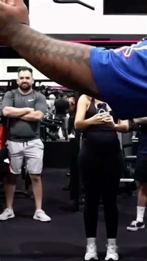 Insane Slap Contest: Bodybuilders vs Strongmen | Slow Motion Impact