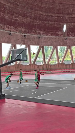 One of the craziest #3x3Basketball locations we have ever seen 🤯🇨🇳 #3x3CHBeijing