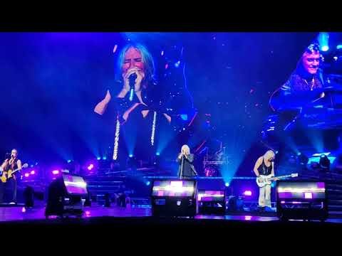 When Love & Hate Collide - Def Leppard - Concierto en Parque Viva, Costa Rica (27.10.26)