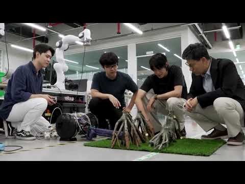Meet the robot clothes that dress you