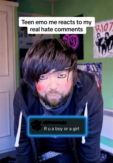 Teen emo reacts to real hate comments