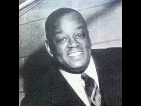 Wake Up And Sing (1936) - Bob Howard