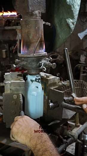 How Small Plastic Water Gallons Are Made | Fast Workers