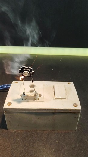 mini LED plus register Plus diode 220 volt current #experiment #shortvideo #science #shorts