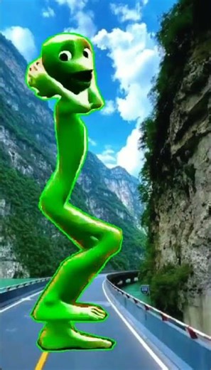 This Alien Can Really Dance! 😱🛸