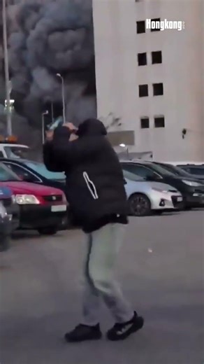 BREAKING: Israeli airstrike destroys high-rise building in Beirut. #Shorts