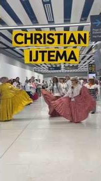 Muslim & Christian at Panama Airport freely and friendly talking to each other #sirajnalla