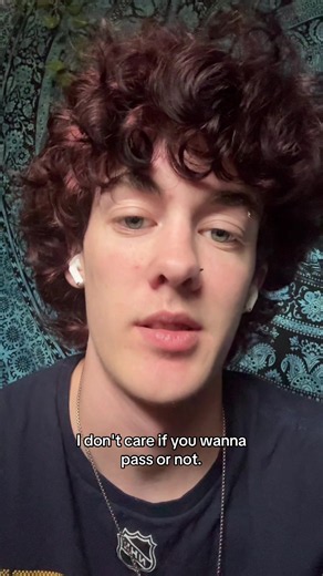Passing Tips for Transmasc: Turn Right, Go Left Confidence