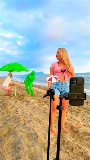 How? Tutorial? Inspired #shorts #vfx #visualeffects #cgi #3d #visualeffects #funny #youtubeshorts